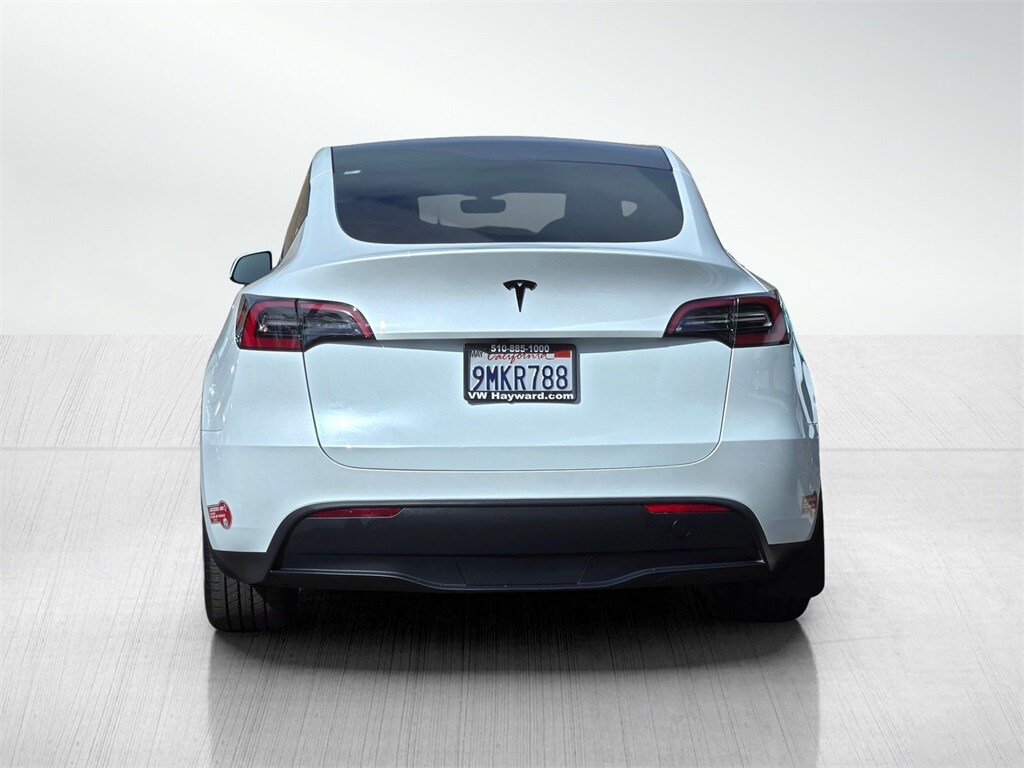 Used 2024 Tesla Model Y Long Range SUV