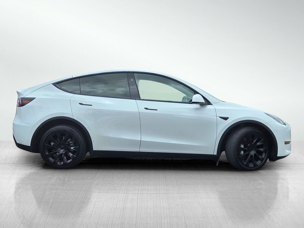Used 2023 Tesla Model Y Long Range SUV