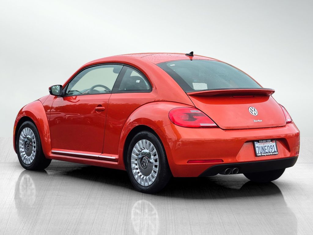 2016 Volkswagen Beetle 1.8T SE photo 5