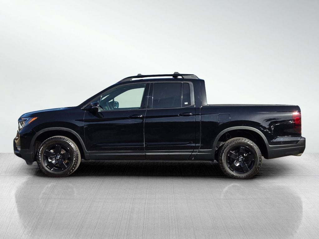 2025 Honda Ridgeline Black Edition photo 6