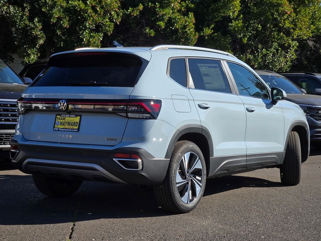 New 2026 Volkswagen Taos 1.5T SE SUV