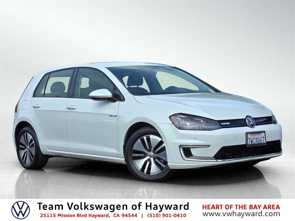 2016 Volkswagen e-Golf e-Golf SEL Premium