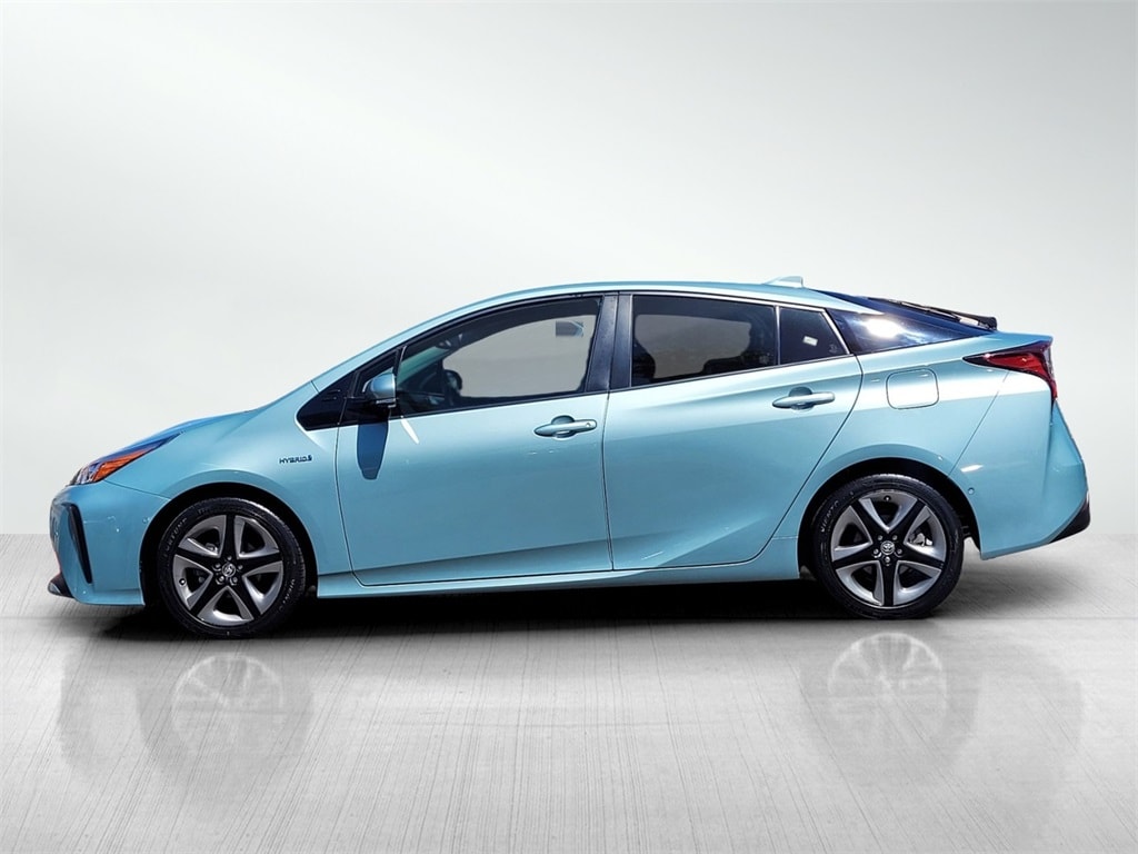 2019 Toyota Prius Limited photo 7