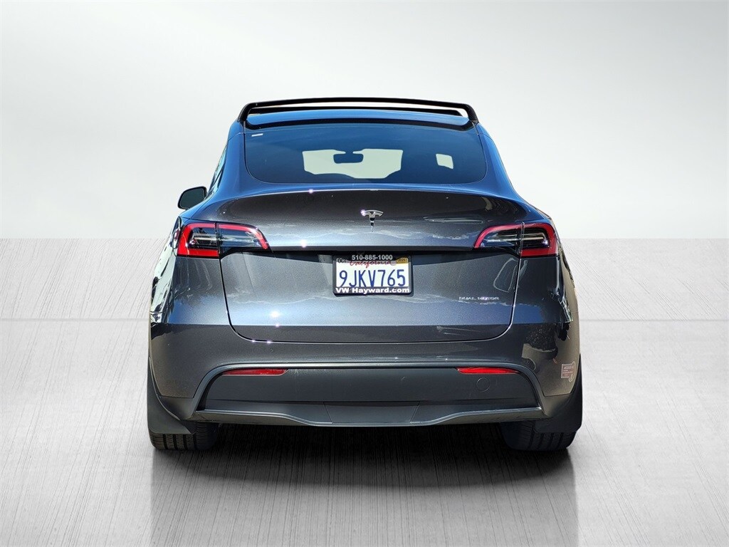 2023 Tesla Model Y Long Range photo 5