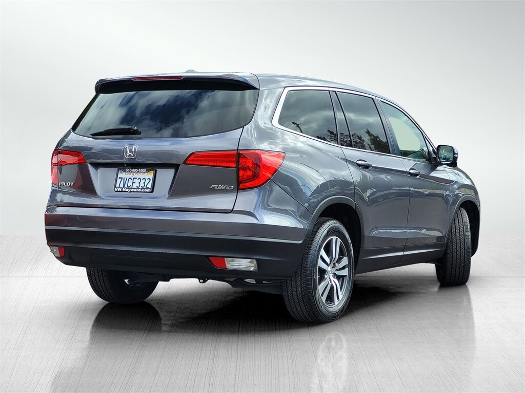 2016 Honda Pilot EX-L photo 4