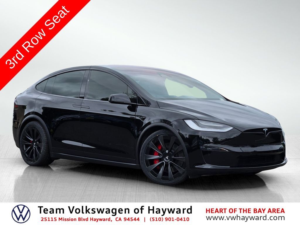 2022 Tesla Model X Plaid's photo