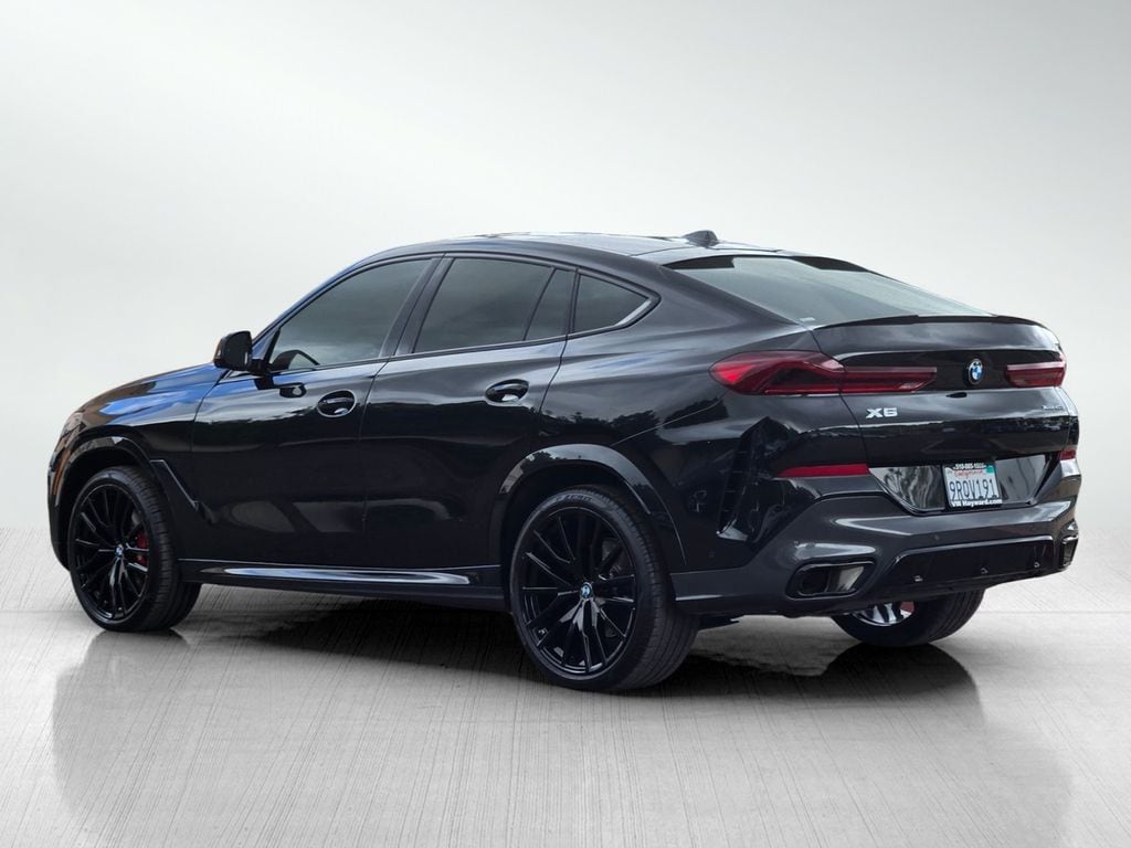 2025 BMW X6 xDrive40i photo 5