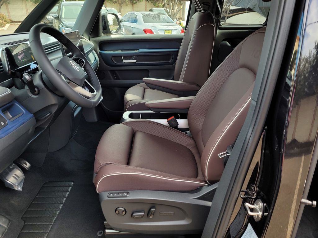 2025 Volkswagen ID. Buzz PRO S - Photo 11