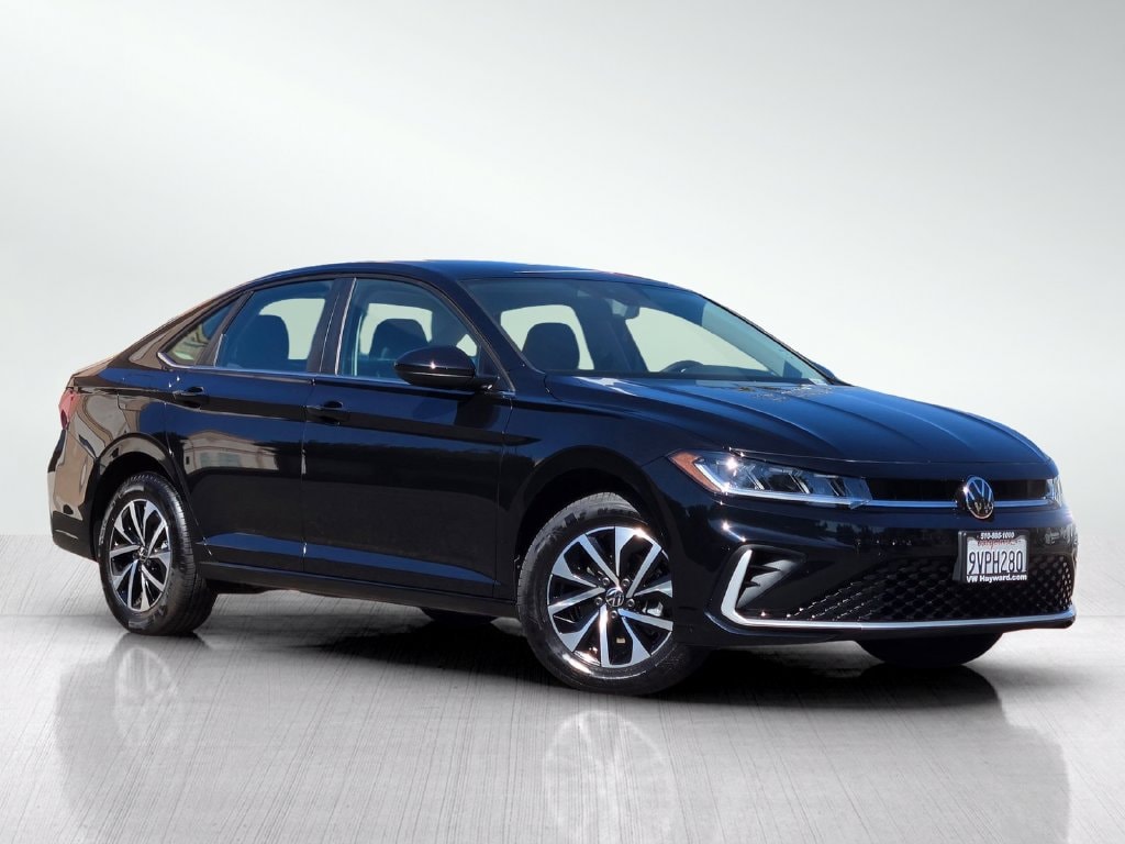 3VW5W7BU7TM009824