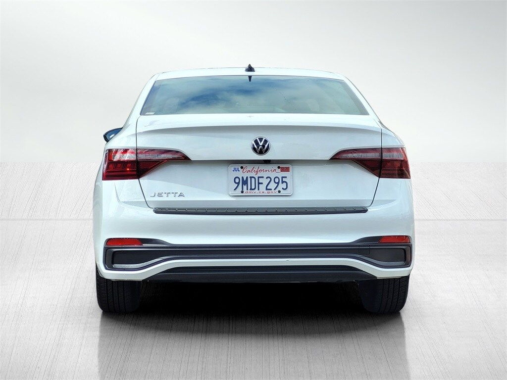 Used 2024 Volkswagen Jetta 1.5T Sport Sedan