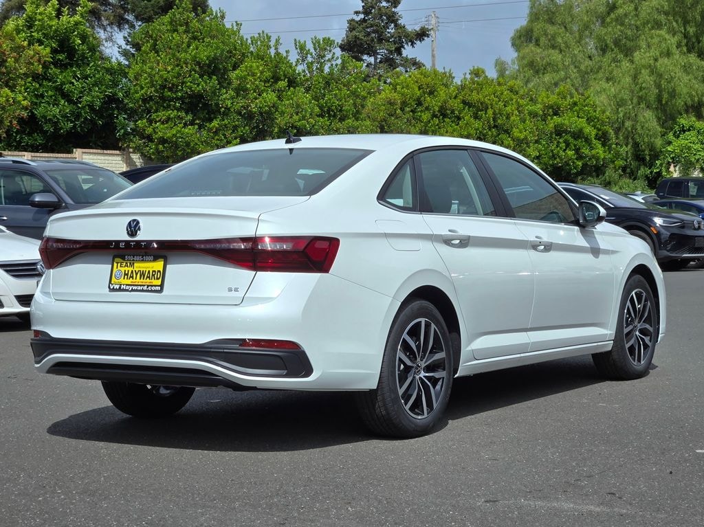 New 2026 Volkswagen Jetta 1.5T SE Sedan