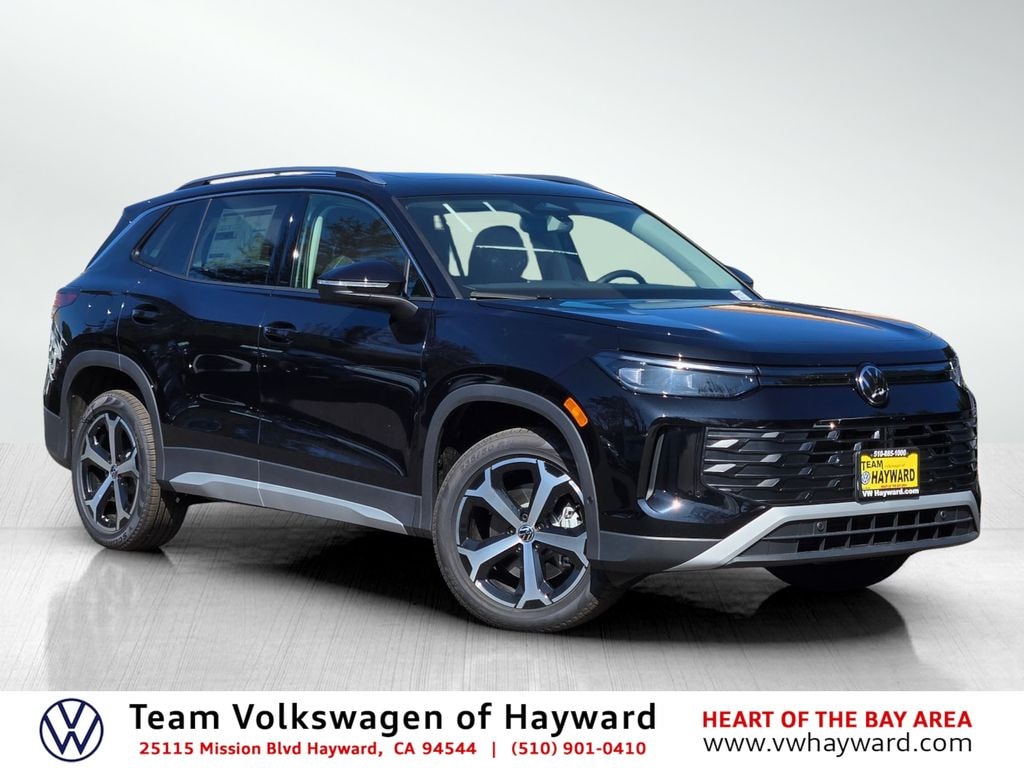 New 2026 Volkswagen Tiguan 2.0T SE SUV