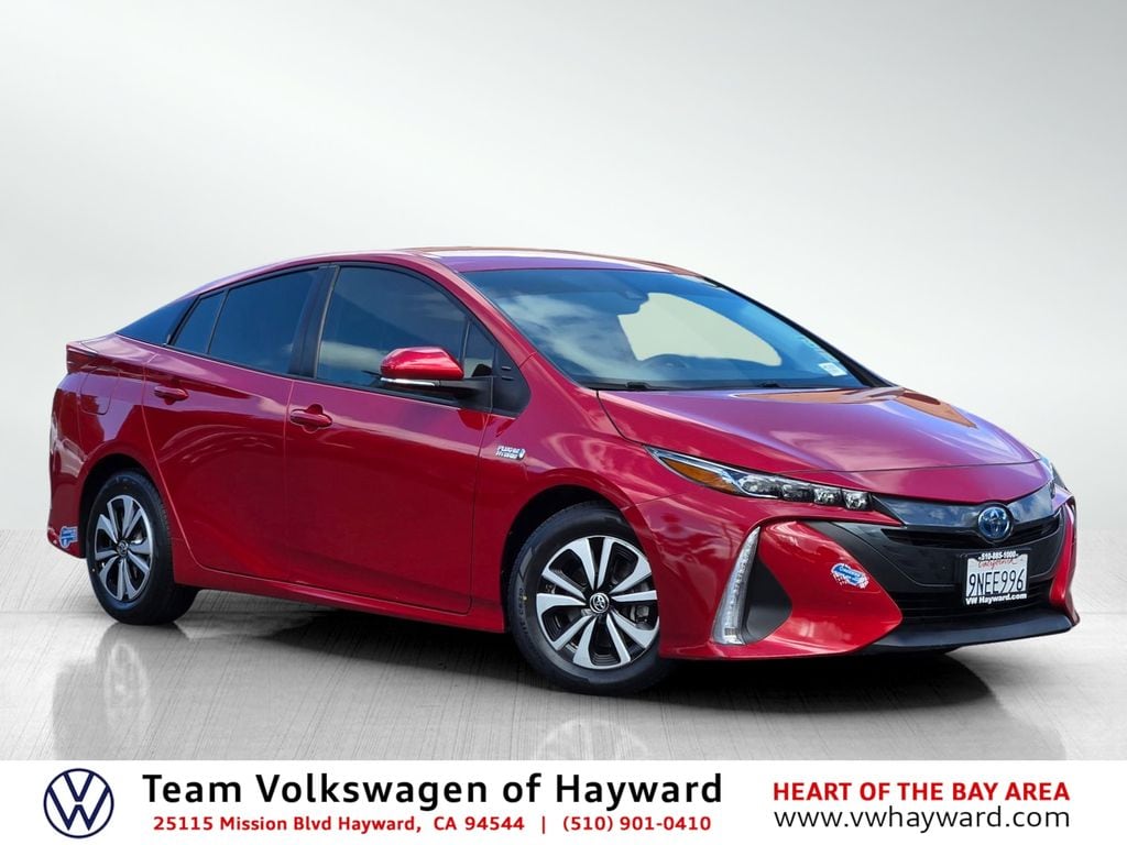 2021 Toyota Prius Prime XLE's photo