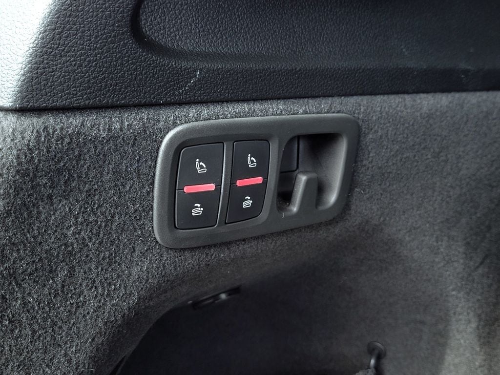 2022 Audi Q7 Premium Plus - Photo 32