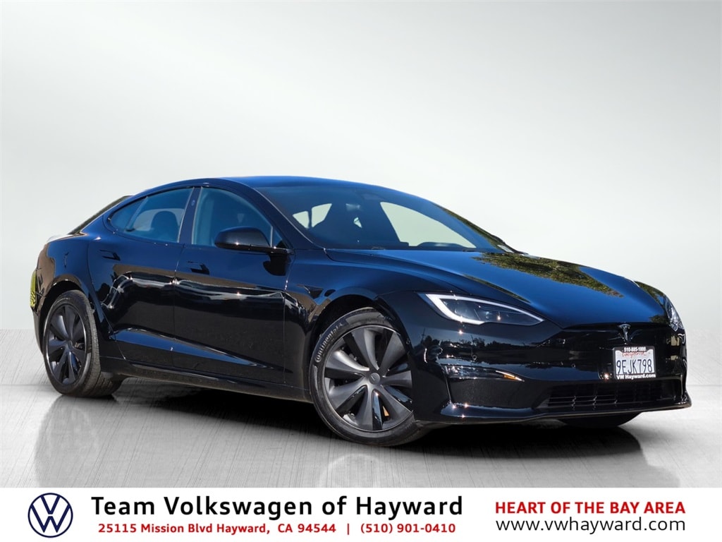2023 Tesla Model S Base's photo