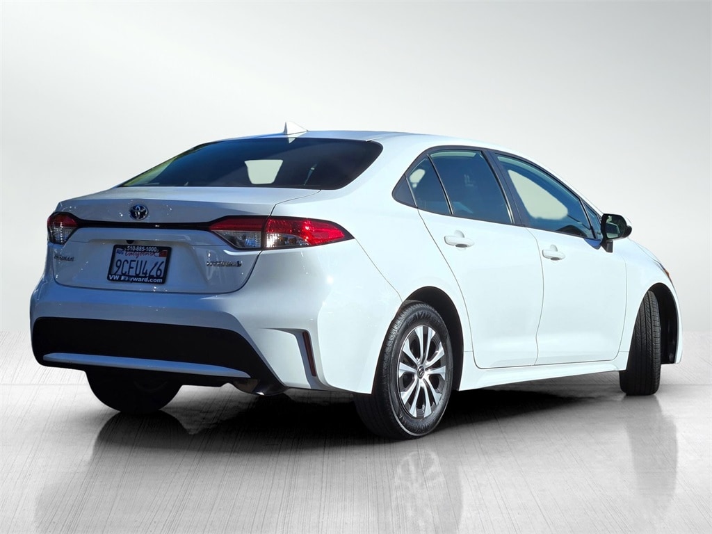 Used 2022 Toyota Corolla Hybrid LE Sedan