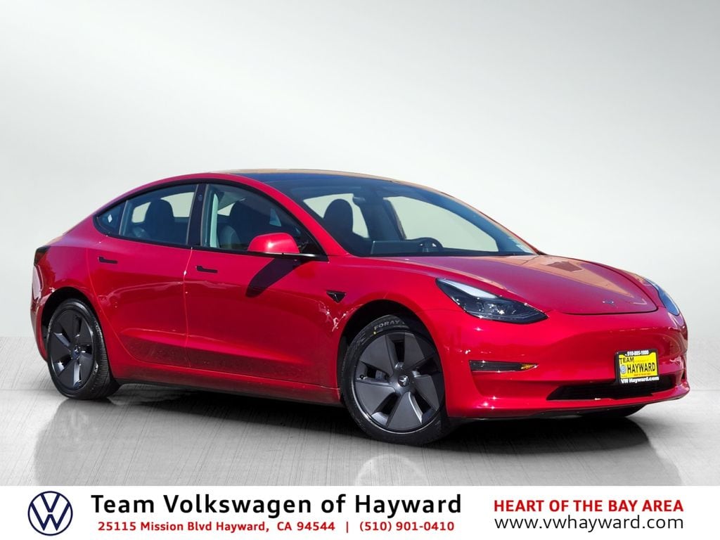 2023 Tesla Model 3 -'s photo