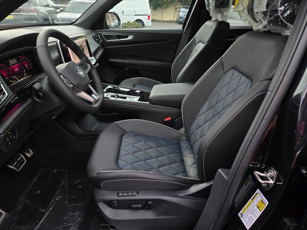 2026 Volkswagen Atlas Cross Sport SEL Premium R-LINE - Photo 7