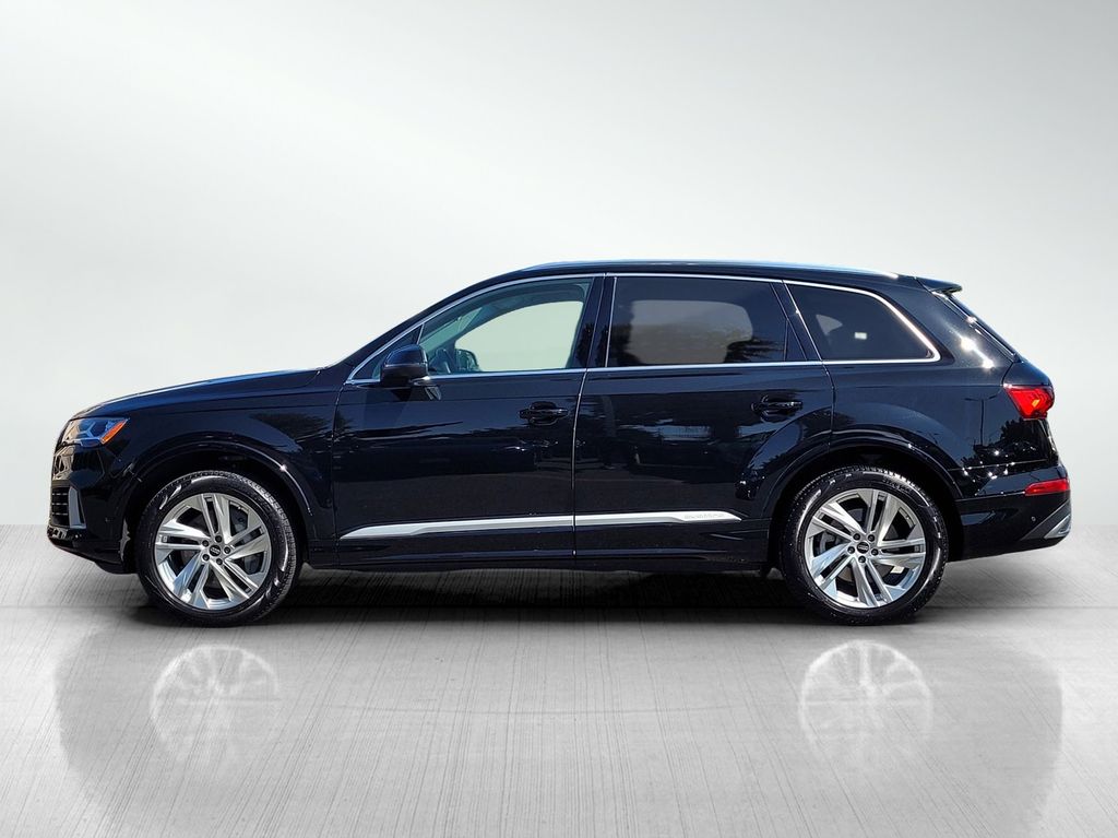 2022 Audi Q7 55 Premium Plus photo 6