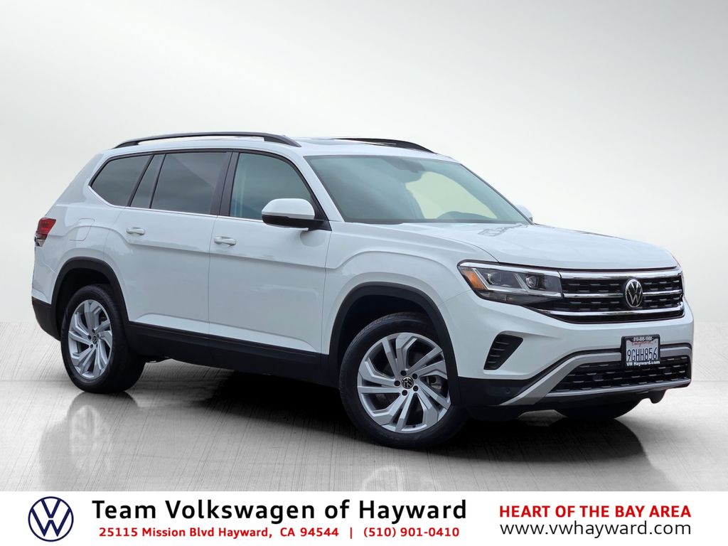 2023 Volkswagen Atlas 2.0T SE w/Tech 4MOTION's photo
