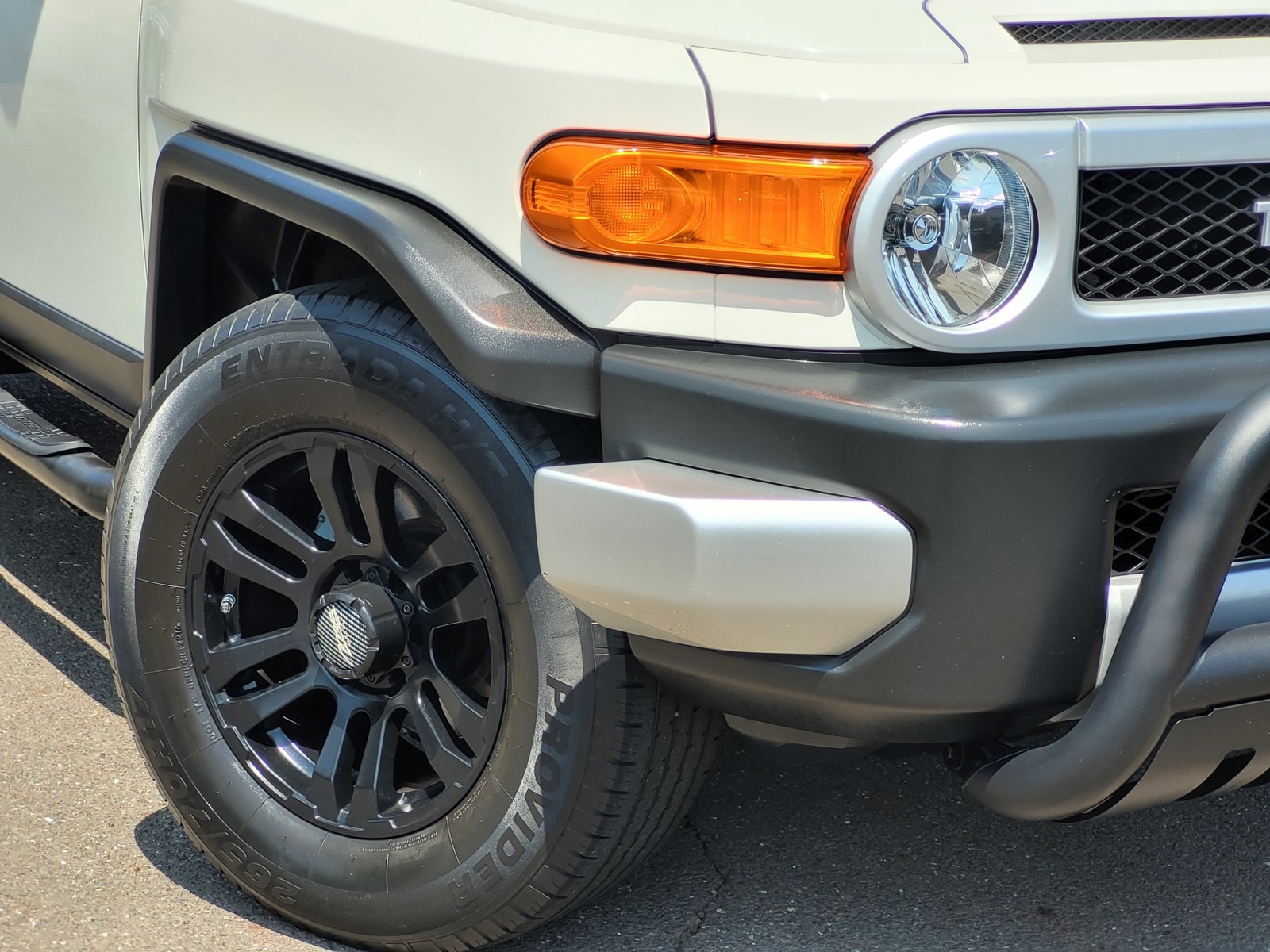 Used 2012 Toyota FJ Cruiser Base with VIN JTEZU4BF9CK012544 for sale in Hayward, CA