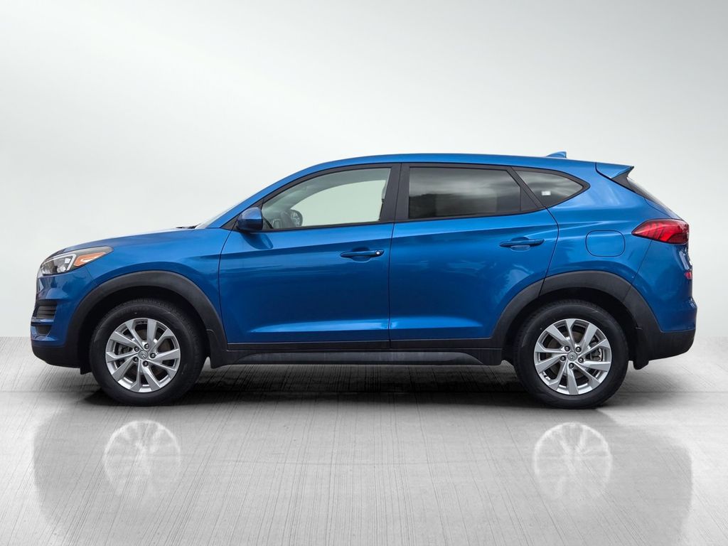2020 Hyundai Tucson SE photo 3