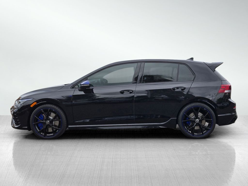 2023 Volkswagen Golf R 2.0T photo 3