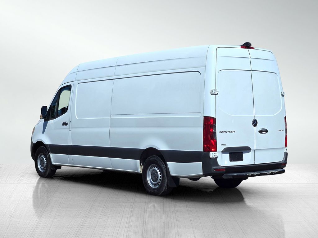 2021 Mercedes-Benz Sprinter 2500 Crew 170 WB photo 5