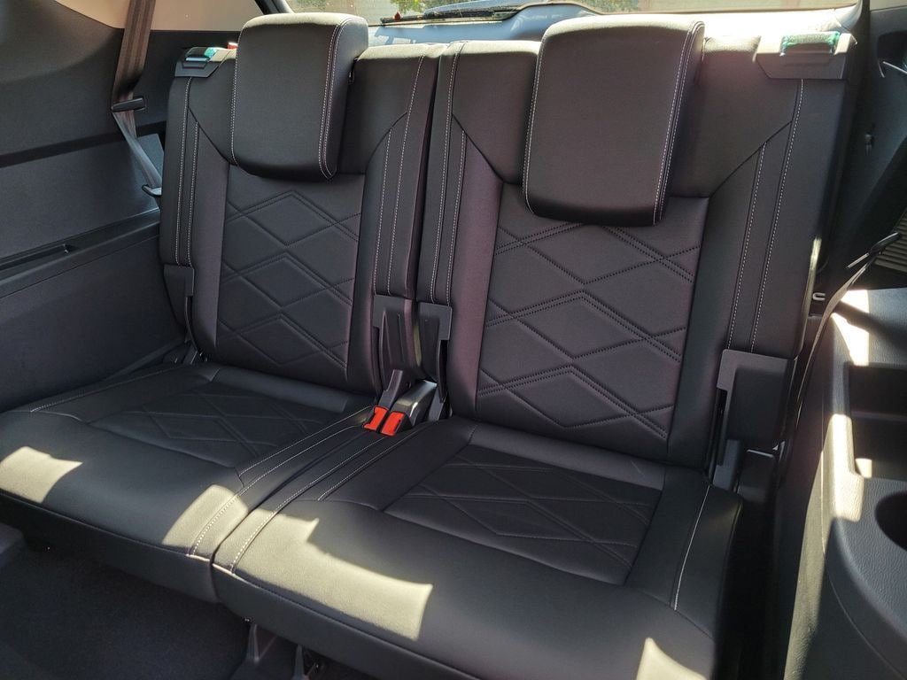 New 2026 Volkswagen Atlas 2.0T SE w/Technology SUV