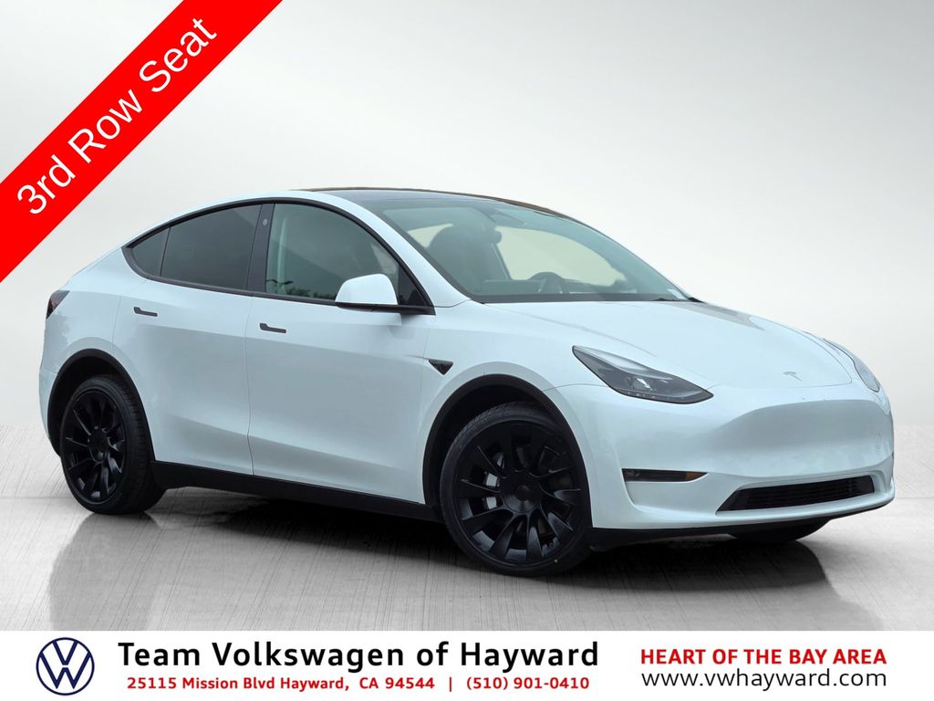 2023 Tesla Model Y Long Range Dual Motor All-Wheel Drive's photo