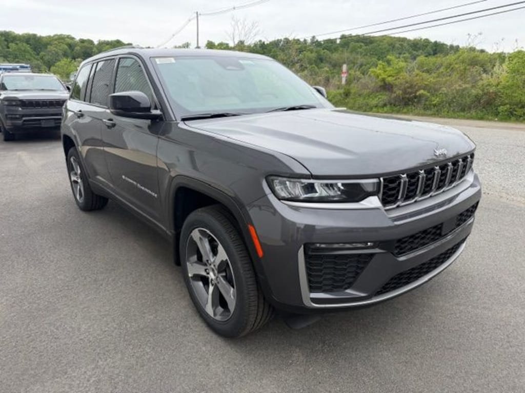 New 2026 Jeep Grand Cherokee LIMITED 4X4 Sport Utility