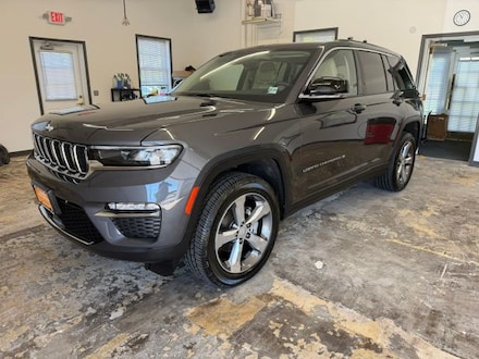 2022 Jeep Grand Cherokee Limited SUV