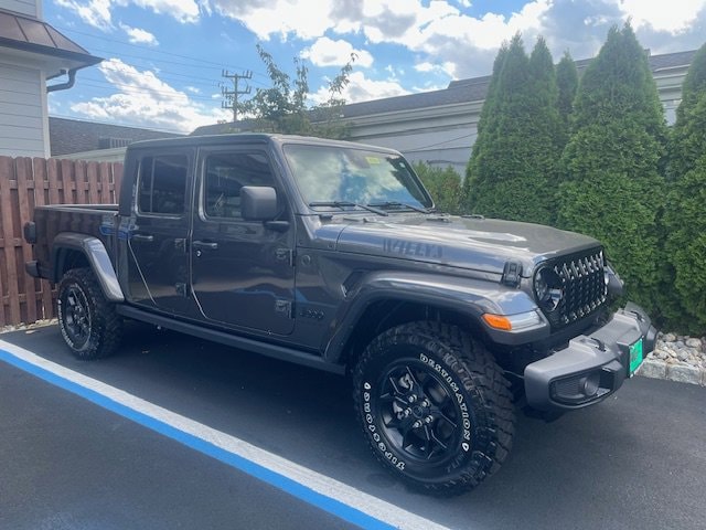 2025 Jeep Gladiator WILLYS 4X4