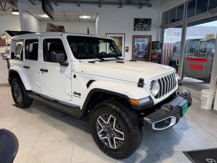 2025 Jeep Wrangler 4-DOOR SAHARA Sport Utility
