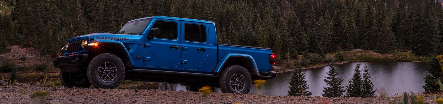 2024-Jeep-Gladiator-Mojave-SUV-L05.jpg