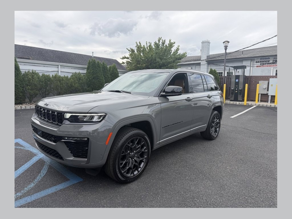 2027 Jeep Grand Cherokee