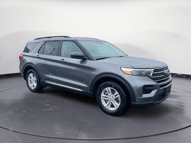 2024 Ford Explorer XLT's photo