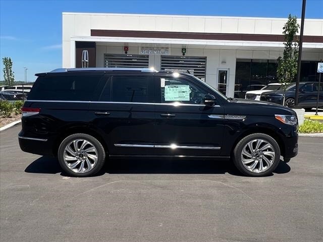 2024 Lincoln Navigator Reserve - Photo 8