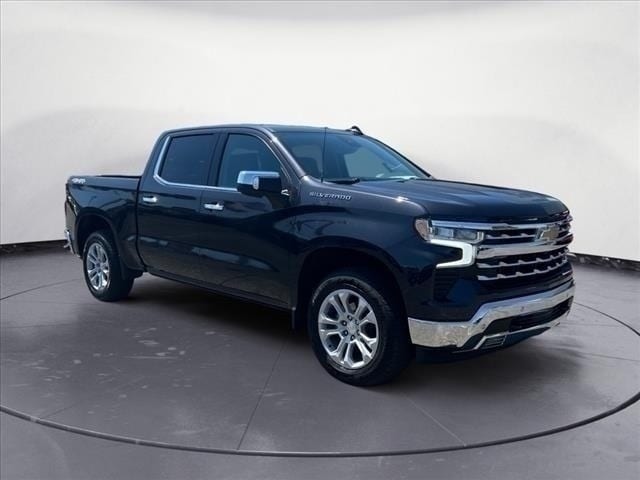 2023 Chevrolet Silverado 1500 LTZ's photo