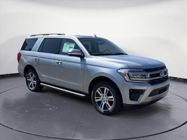 2024 Ford Expedition XLT's photo