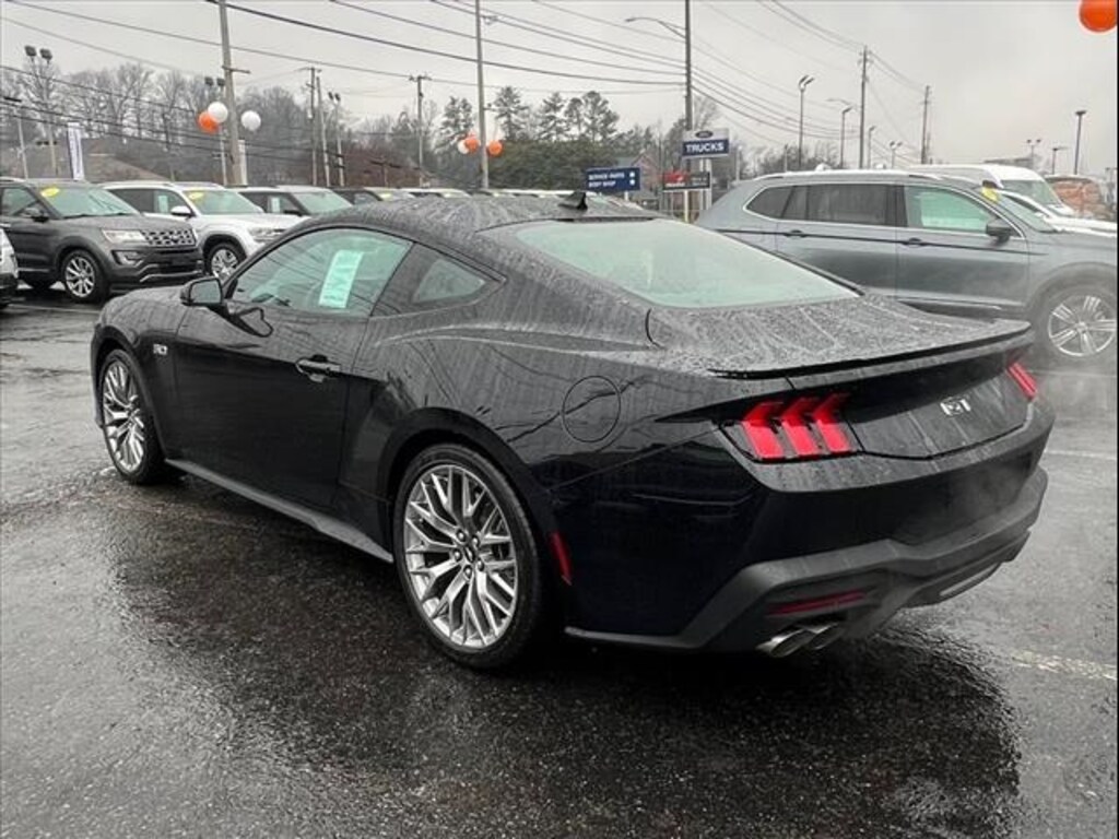 Used 2024 Ford Mustang Coupe