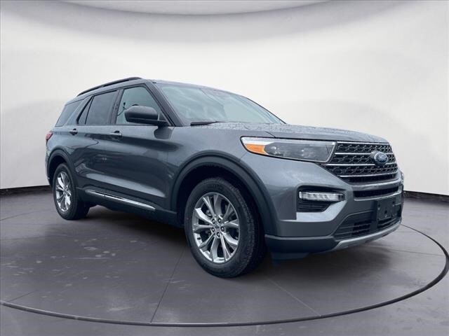 2024 Ford Explorer XLT's photo