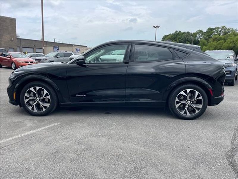 Used 2021 Ford Mustang Mach-E Premium SUV