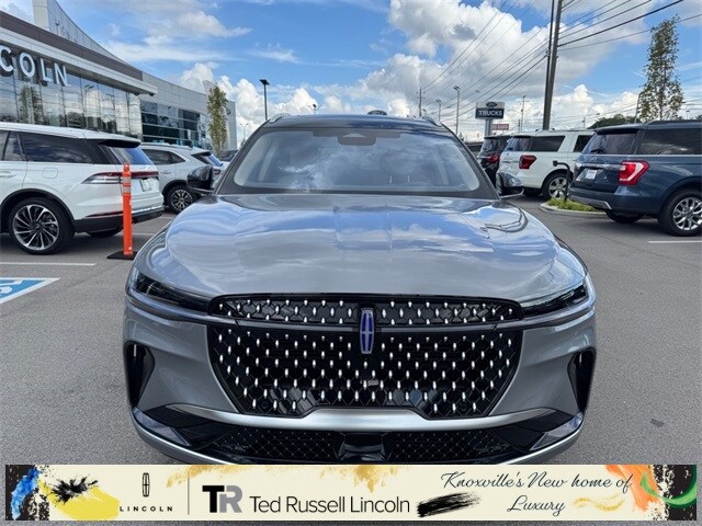 2025 Lincoln Nautilus Reserve photo 2