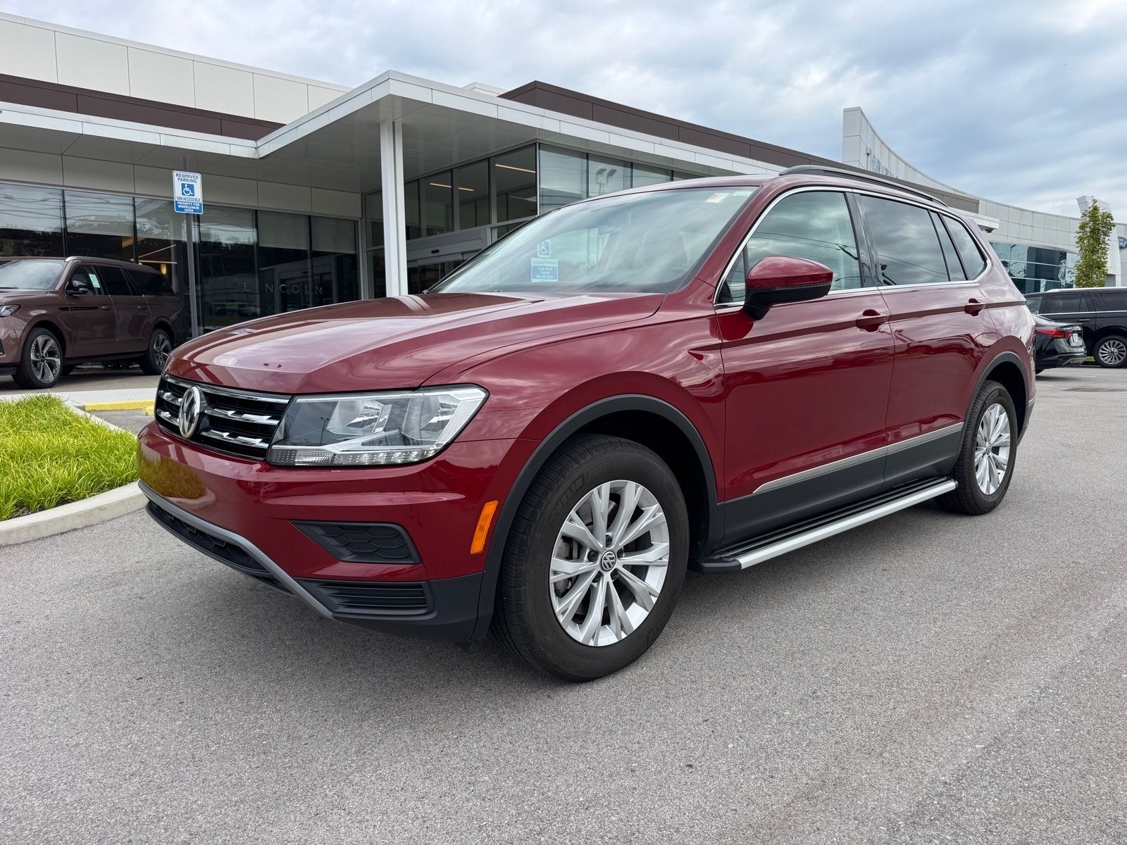 Used 2018 Volkswagen Tiguan 2.0T SE