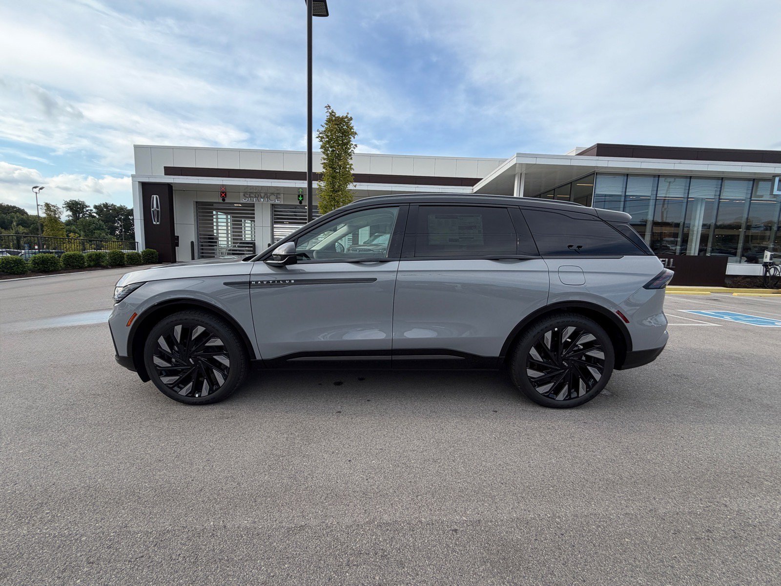 New 2026 Lincoln Nautilus Reserve SUV