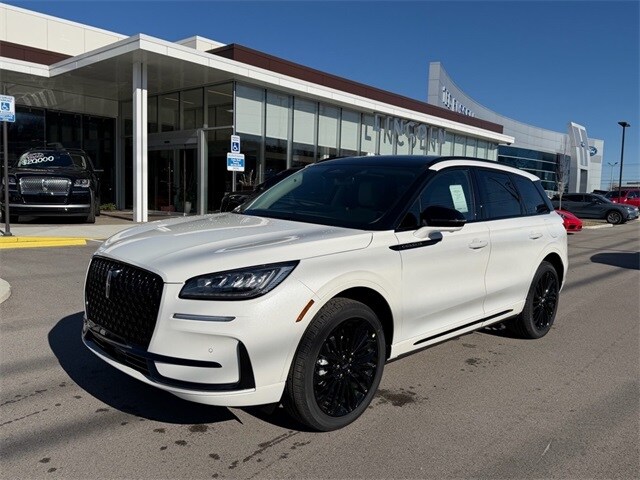 2026 Lincoln Corsair Premiere's photo