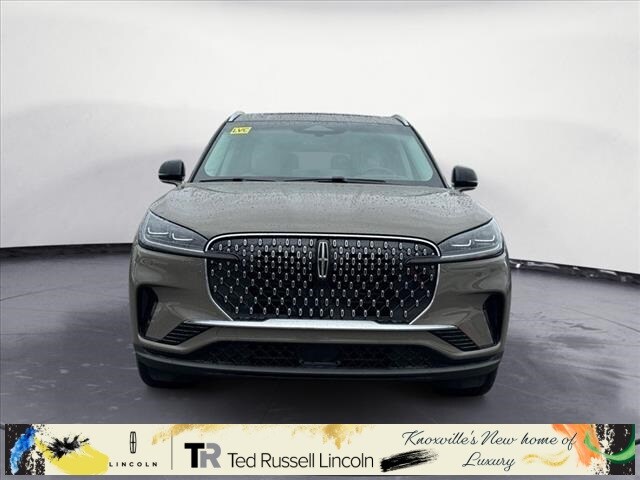 2025 Lincoln Aviator Reserve photo 2