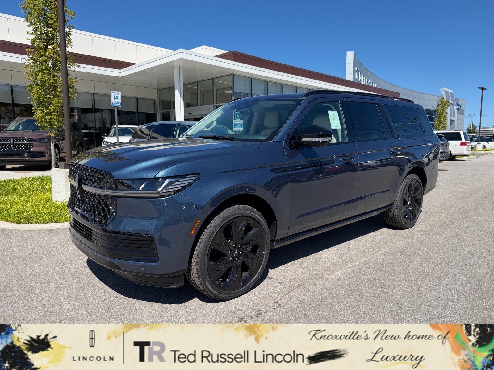 2027 Lincoln Navigator L Reserve SUV