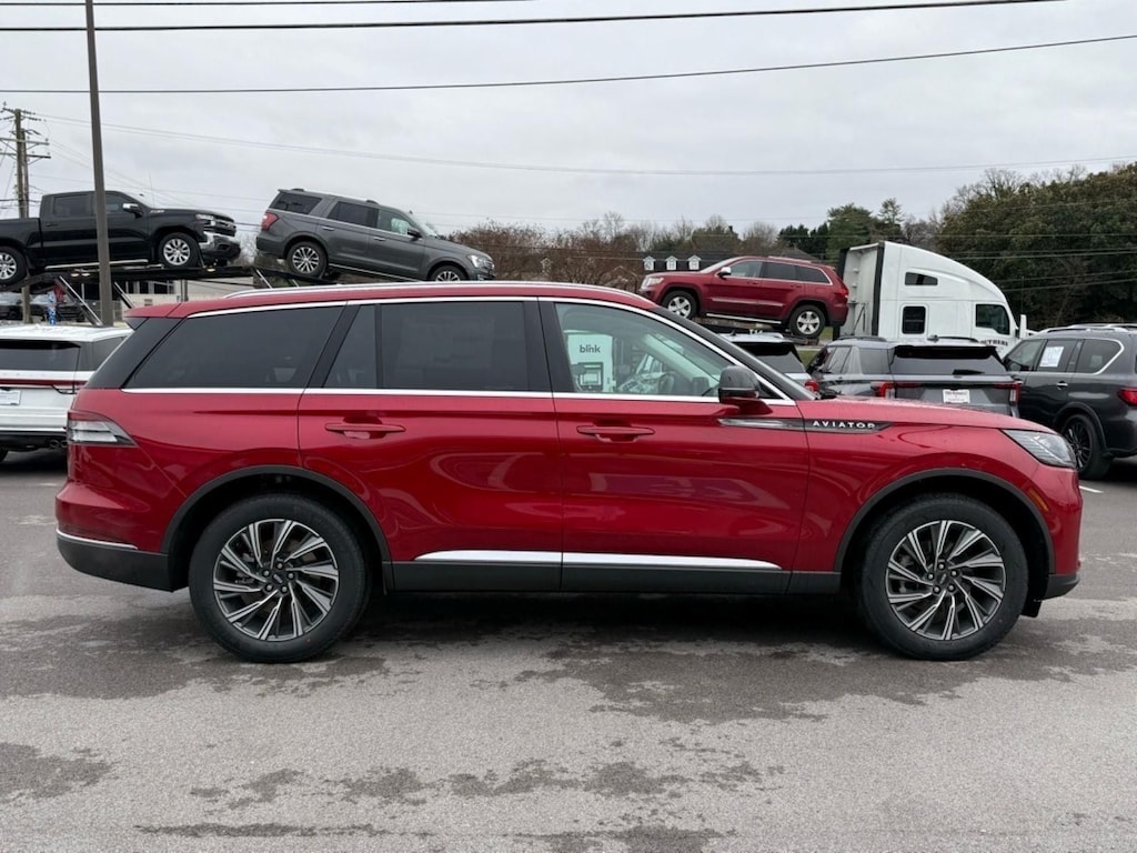 New 2026 Lincoln Aviator Premiere SUV